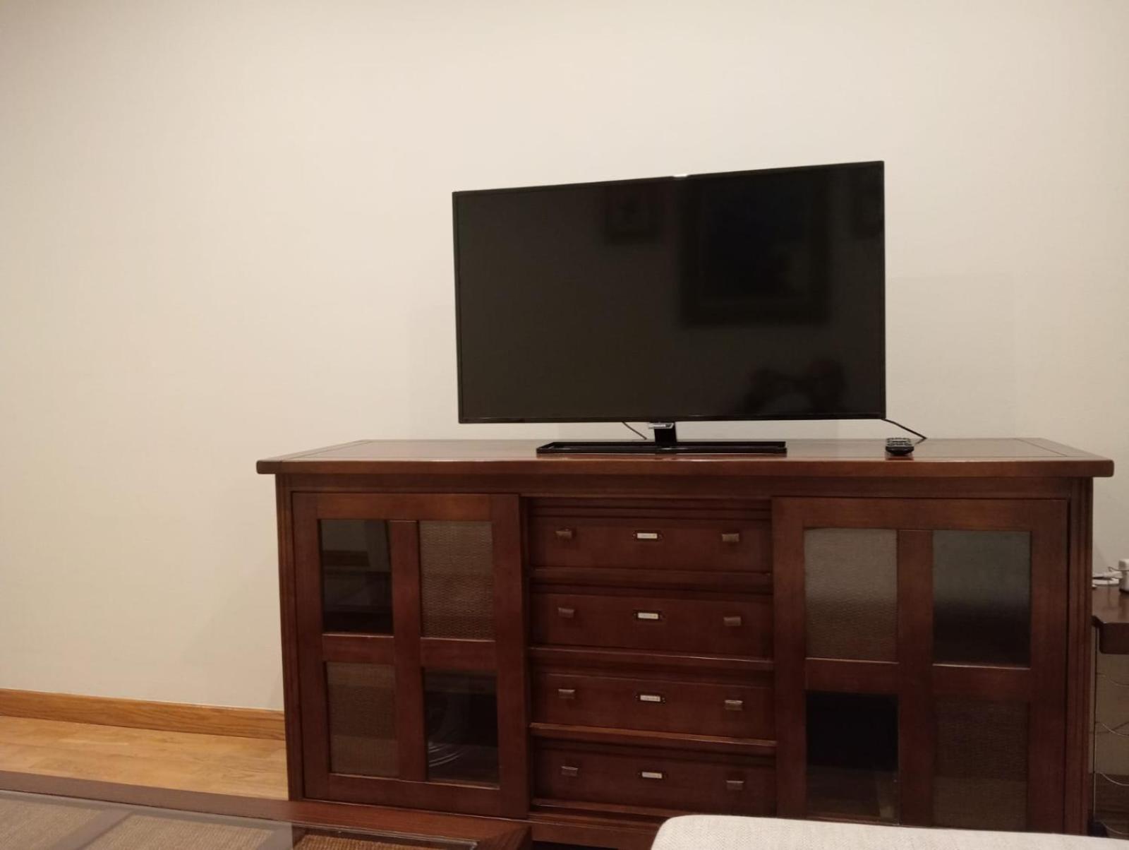 Appartement Avello Oviedo Con Parking Extérieur photo
